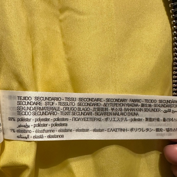 Zara Women's Black and Yellow Jacket🌻 - Picture 8 of 10